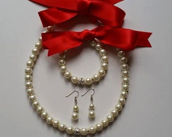 Flower girl jewelry set, earring, pearl necklace, bracelet, wedding gift, junior bridesmaid pearl bracelet, wedding party,