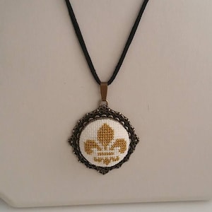 Fleur de Lis Cross Stitch Necklace: Embroidered Linen Pendant, Birthday Gift