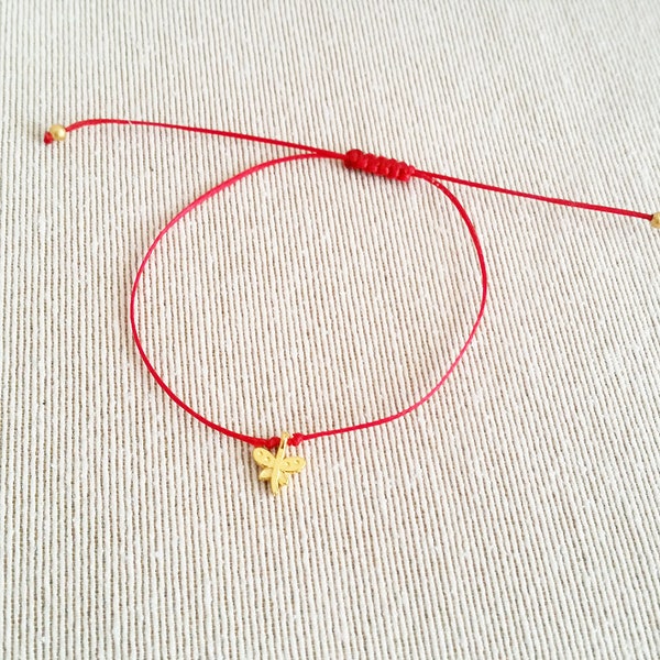 Bracelet rouge, Bracelet Libellule, Bracelet Minimal, Bracelet Minuscule, Bracelet String, Bracelet Charm, Bracelet Kabbale, Bracelet Amitié