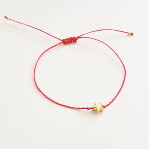 Red Bracelet, Star Bracelet, Tiny Star Bracelet, Tiny Bracelet, Friendship Bracelet, Charm Bracelet, String Bracelet, minimal bracelet,