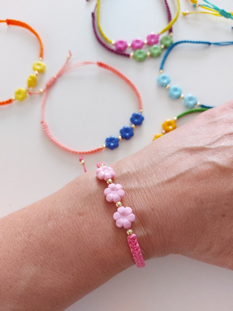 Daisy Macrame Bracelet Colorful Macrame Bracelet Flower - Etsy