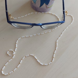 White Eyeglasses Chain, Beaded Eyeglass Chain, Sunglasses Chain, Beaded Reading Glasses Chain, Glasses Accessories, Gift For Her,