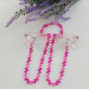 Beaded Daisy Flower Glasses Chain, Pink Beaded Eyeglass Chain, Sunglasses Chain, Personalized Gifts For Her, Eyeglass Necklace, Pink Gifts
