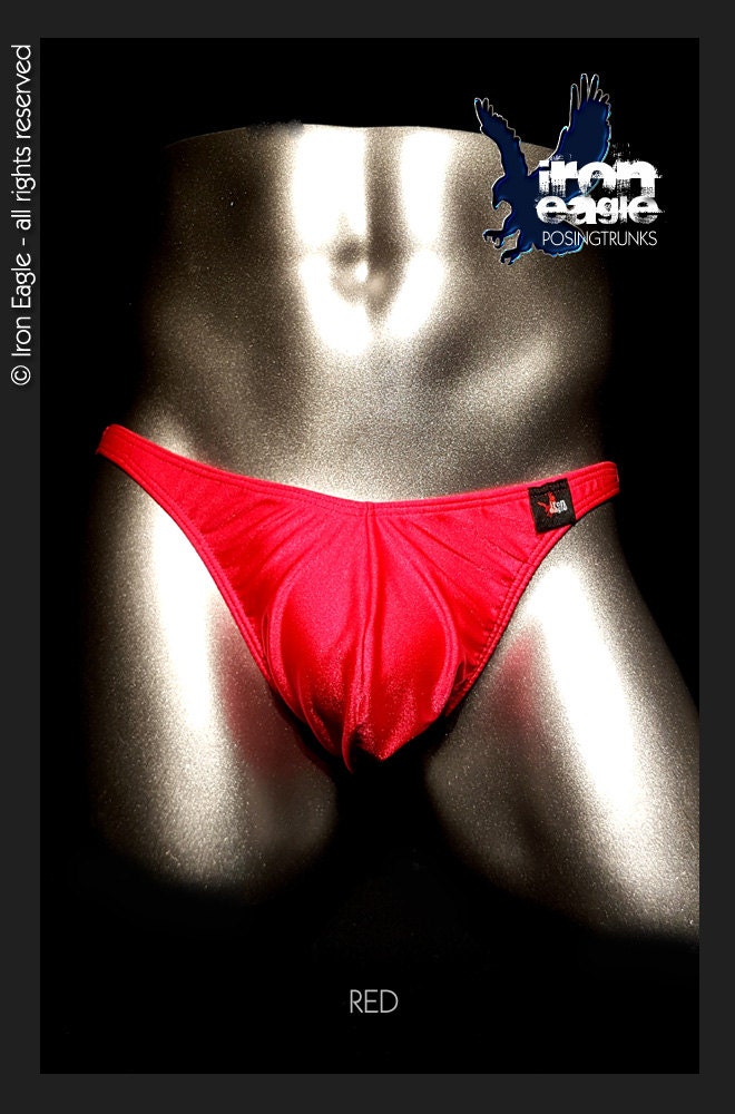 Aigle de fer posant malles - rouge Aigle de fer posant malles - - malles rouge 1c6ac3