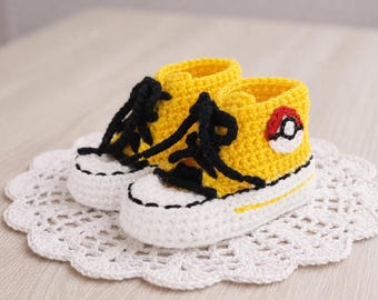 Crochet Baby Booties: Pika-chu Inspired Newborn Crib Shoes