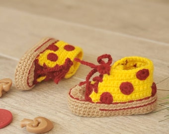 Pepperoni Pizza Lover, New Born Baby Booties, Pizza Gifts, Crochet baby shoes, Pizza Baby Shower