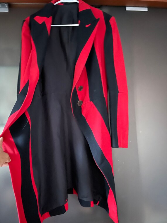 Stunning Rare Yohji Yamamoto red black striped tu… - image 6