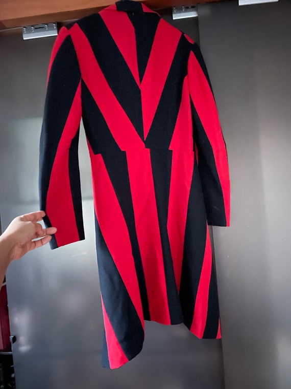 Stunning Rare Yohji Yamamoto red black striped tu… - image 3