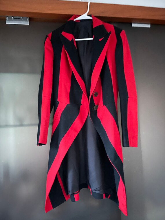 Stunning Rare Yohji Yamamoto red black striped tu… - image 2