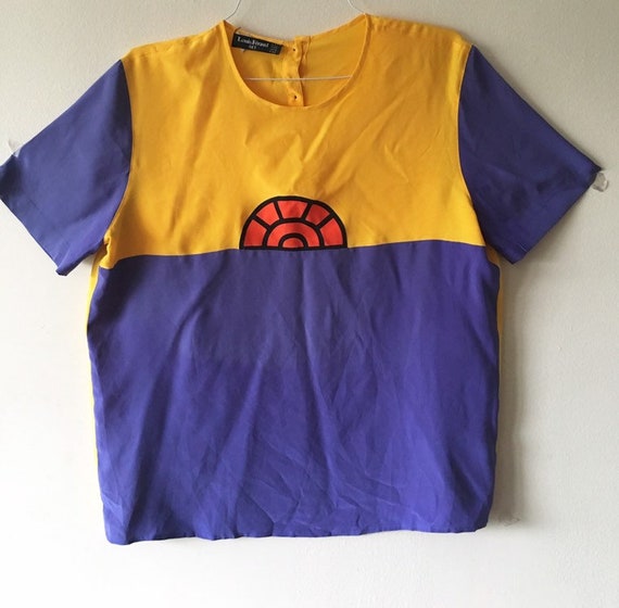 Vintage pop art colorful light Blouse