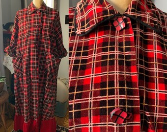 1950s Red Plaid Corduroy Robe, 50s Red Plaid House Coat, 1940s Red Plaid Robe, Size Medium Long Robe, Vintage Plaid Corduroy Robe