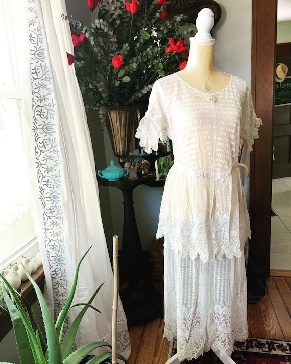 Edwardian French Lace Wedding Dress, 1920s White … - image 10