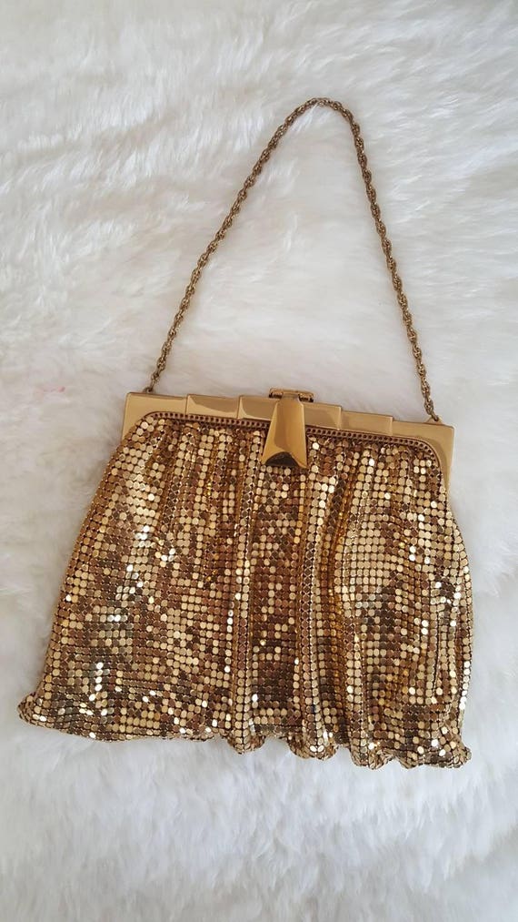 Vintage Gold Mesh Purse, Flapper 20s Handbag, Eve… - image 10