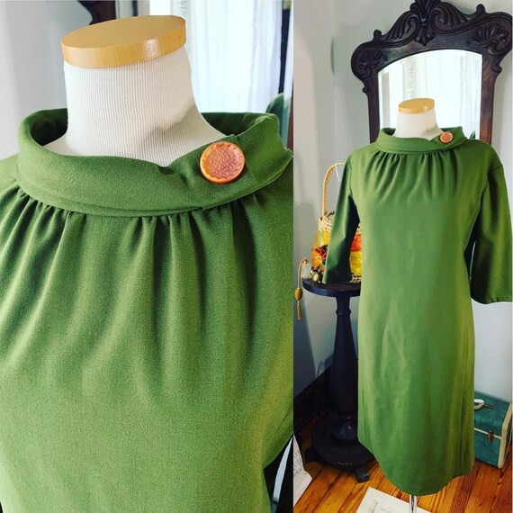 Vintage Avocado Green Shift Dress, 60s Green Dress