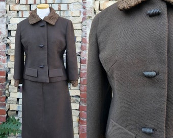 40s 50s Brown Wool Persian Lamb Wool Skirt Suit, 1940s Brown Wool Size Medium Suit, Vintage 1940s 1950s Suit, 40s Skirt Jacket Set, Zelinka