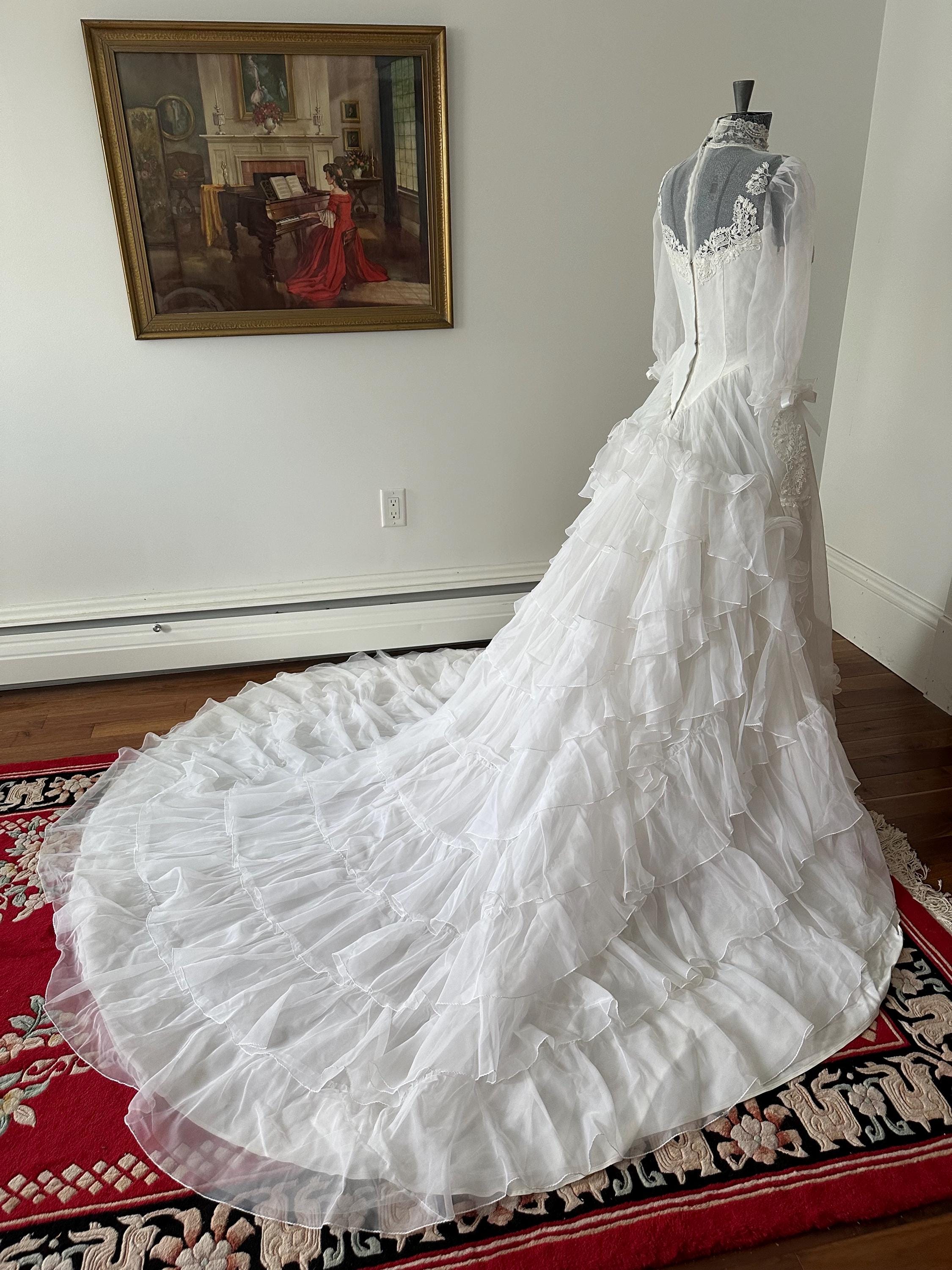 Antique victorian wedding dresses - Etsy 日本