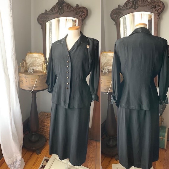 40s Black Rayon Crepe Suit, Vintage 40s Sequined T