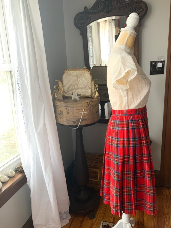 Vintage Red Wool Plaid Skirt, Fringe Trim Red Plai