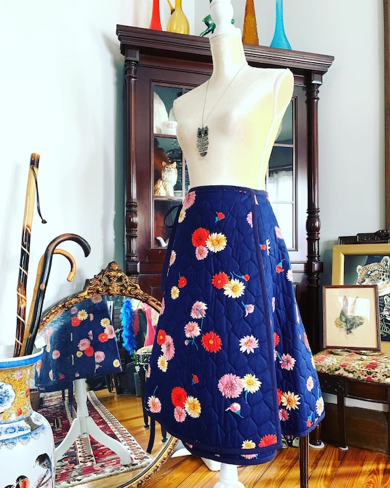 Vintage Quilted Floral Wrap Skirt, 70s Navy Blue Q