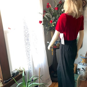 90s Red Velvet Jumpsuit, 90s Asian Inspired Romper, Vintage 40s Style Winter Pants, Size Medium Jumpsuit, Tet Pants, Black Pants, High Waist image 2