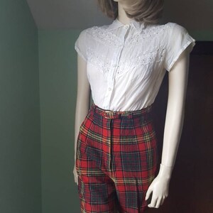 50s Wool Shorts, 50s Plaid Shorts, Size Small, Small 40s Shorts, Vintage High Waist Shorts, 40s Shorts, Vintage Winter Shorts, Plaid Short image 3