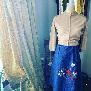 Vintage Bird Skirt, Novelty Cardinal Skirt, Vintage Bird Print Skirt, Red Bird Skirt, Wrap Skirt, Size Small Skirt, Cotton Denim, Retro