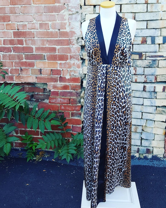 70s Vintage Leopard Print Vanity Fair Nightgown, 1