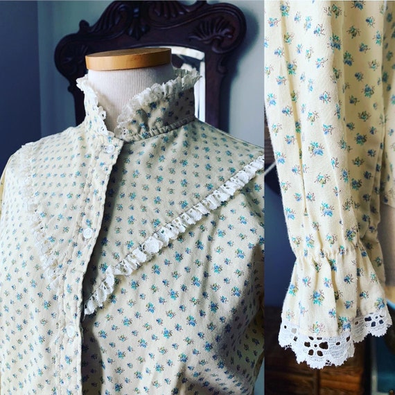 Vintage Prairie Blouse, Pioneer Woman Blouse, 70s