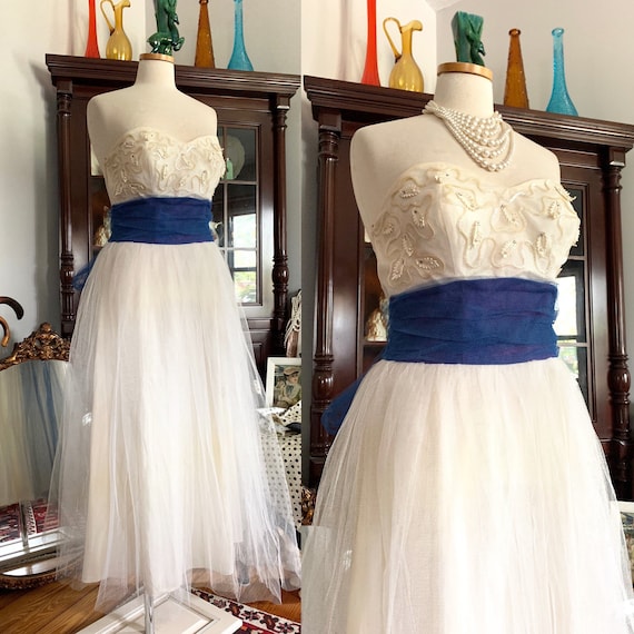 50s White Tulle Dress, 50s White Tulle Blue Sash D