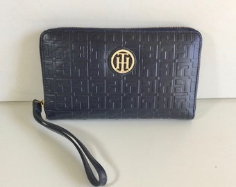 Tommy Hilfiger Clutch Wallet x Embossed Leather Logo x Tommy Hilfiger Wristlet  Large Zipper Wallet Purse Small Handbag Navy Wristlet Wallet