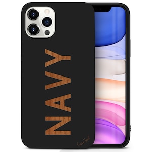 Capa de madeira para iPhone, capa de madeira preta com letras da Marinha para iPhone 16 15 14 13 12 11 Pro Max Plus, capa de madeira de cerejeira marítima gravada para iPhone X XR SE