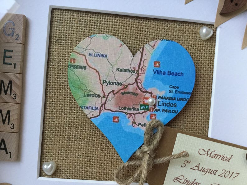 Mr /& Mrs Heart Map Engagement location Marriage,New Home location Picture Personalised Wedding location gift Wall Art