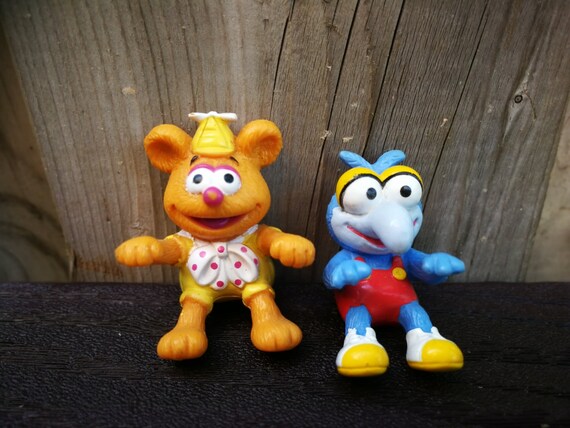 fozzie bear waka waka toy