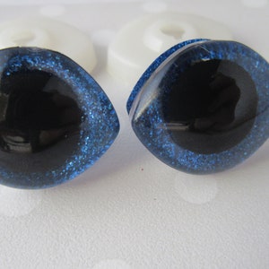 28mm oval shape blue sparkling eyes, fantasy eyes 28 mm, craft material, dragon eyes 28mm, amigurumi eyes sparkling, eyes for doll making