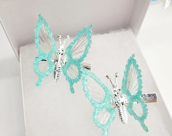 Turquoise butterfly hair clips moving wings 90s nostalgic nostalgia