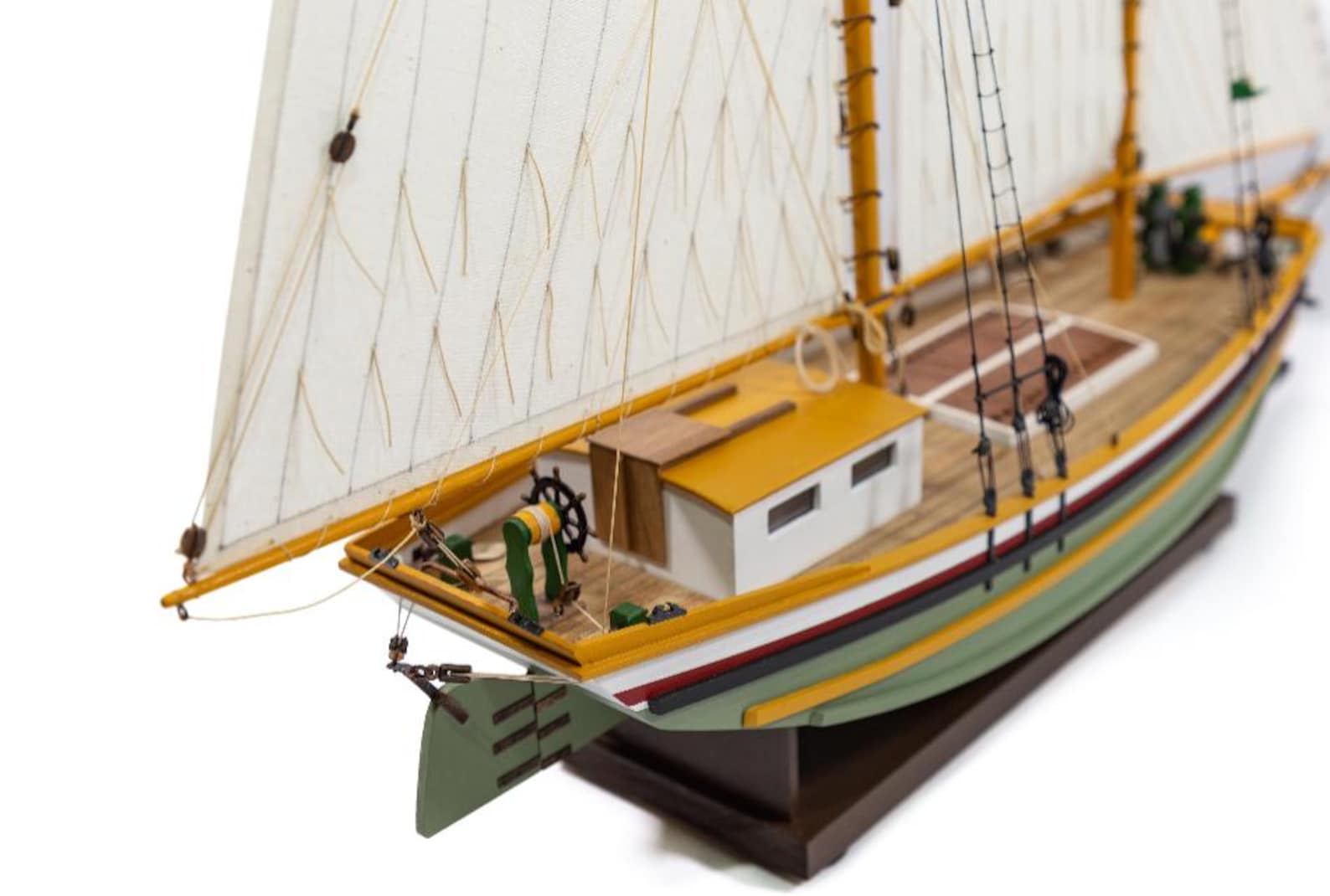 San Francisco Bay Scow Schooner Model Ship Kit - 17