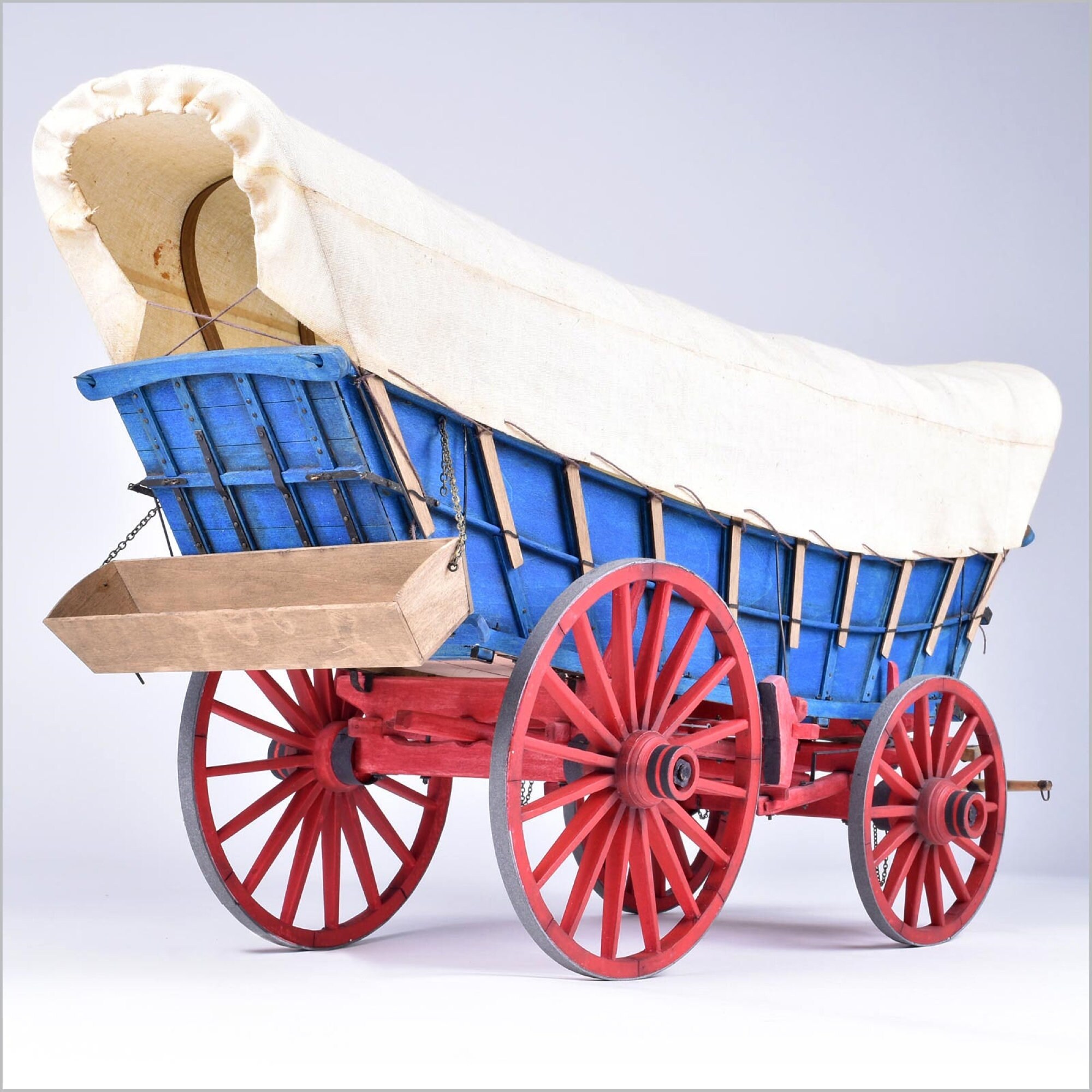 Model Trailways CONESTOGA WAGON 112 Scale Wood and Metal Kit requires