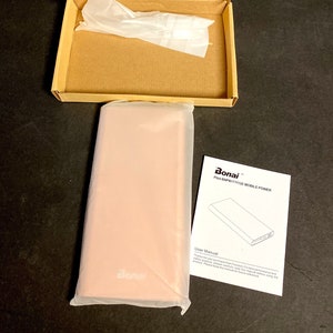 BONAI - Cargador portátil, Power Bank 12000mAh Rosa Metalizado / Rosa Color NIB