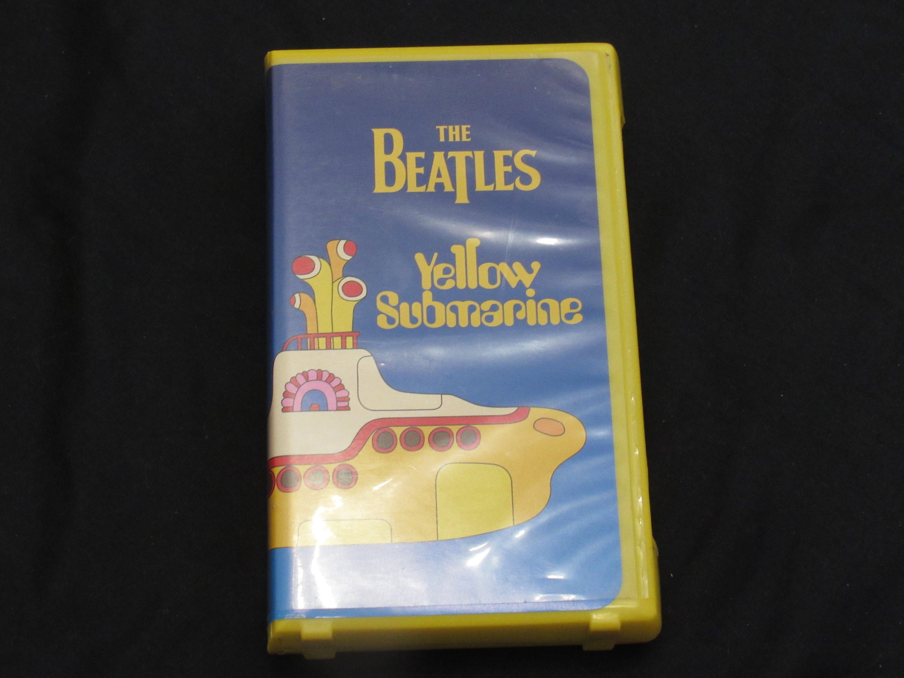 Vintage 1999 the BEATLES: Yellow Submarine VHS Tape Yellow