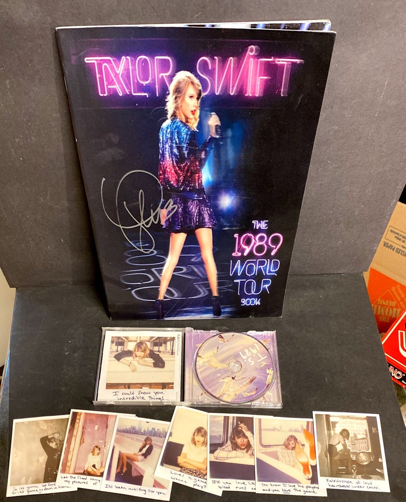 the 1989 world tour book