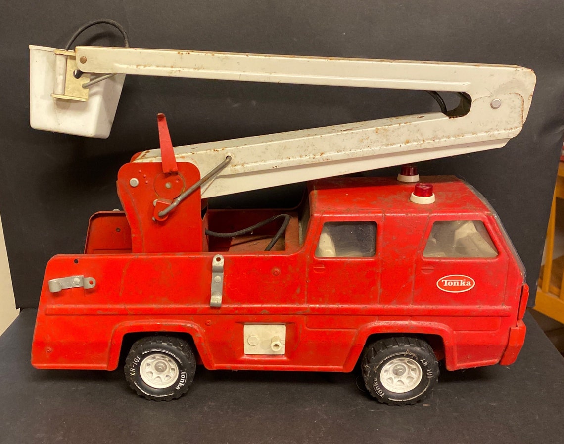 Tonka 1970s Vintage Fire Engine XR-101 Red Truck W/ Arial - Etsy