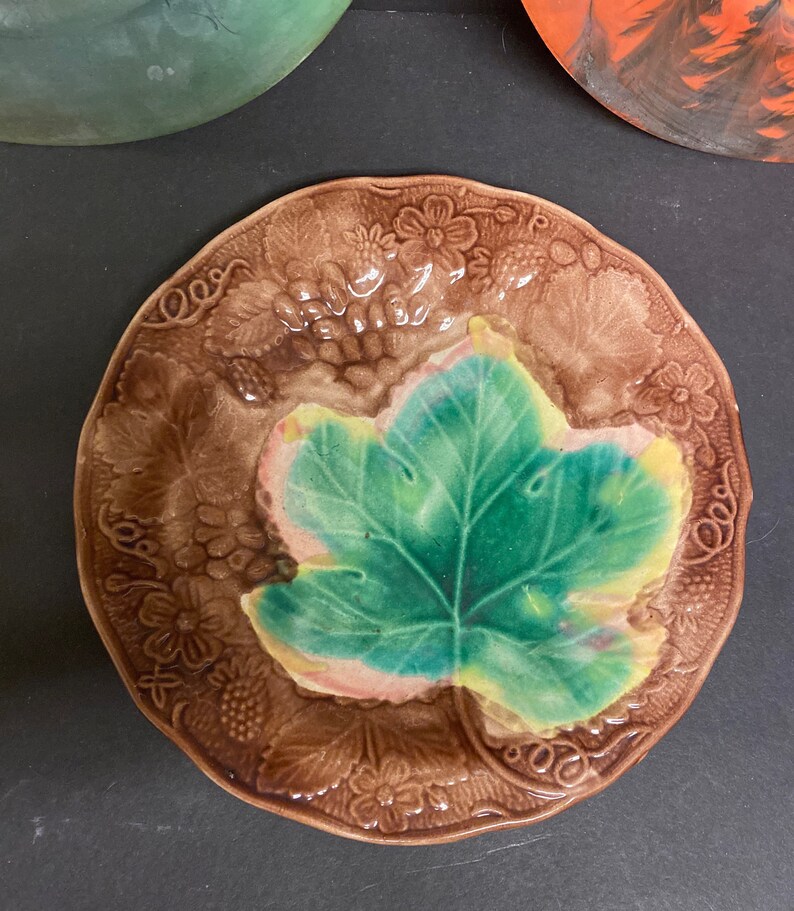 Majolica And Animals DOGS,PHEASANT Plates 3 Collectibe Lot