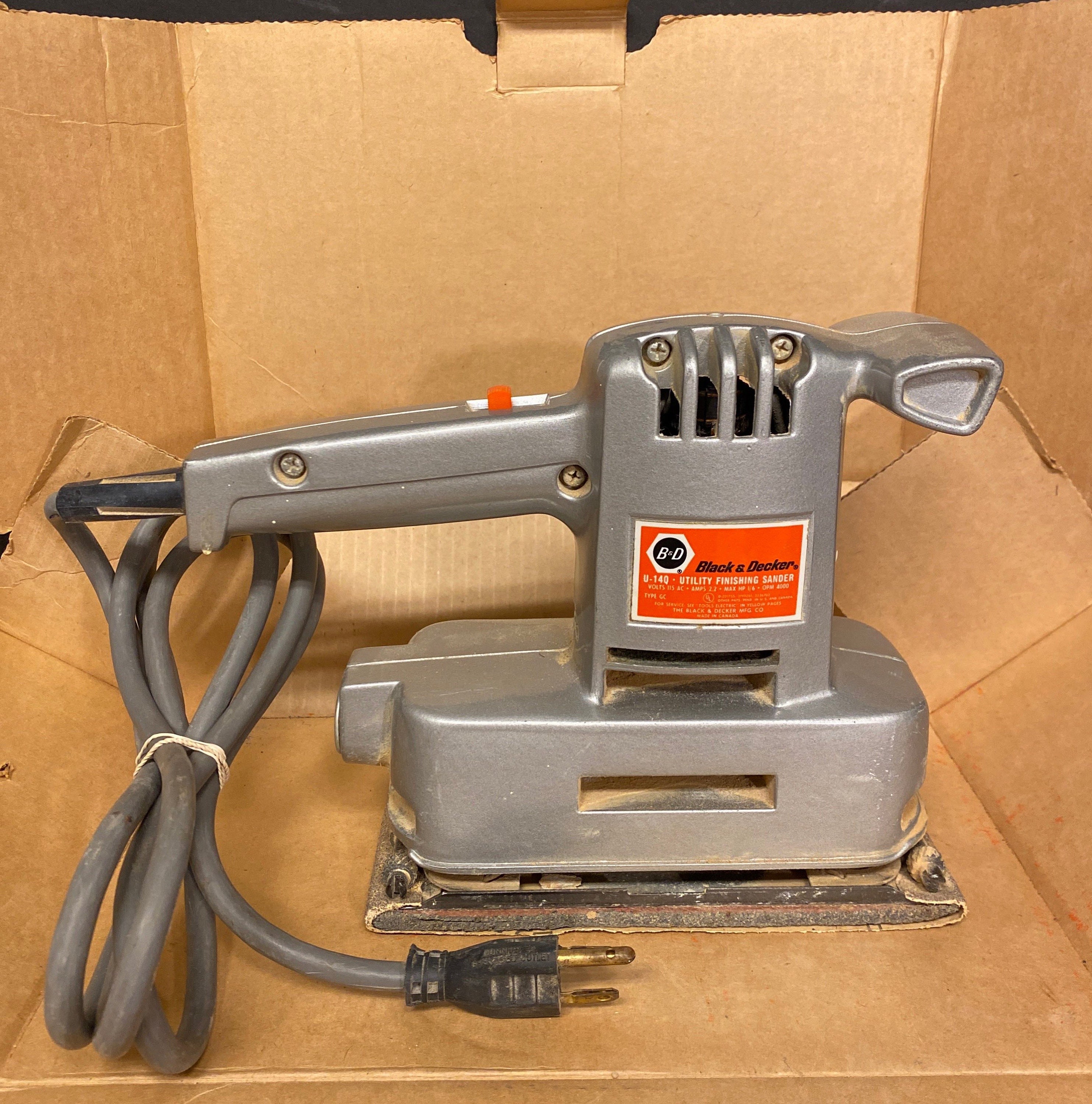 Vintage Black & Decker Utility Finishing Sander U-140 115 Volts