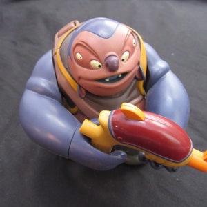 Disney Lilo & Stitch JUMBA EVIL Genius Quick Fire 5&quot; Action Figure Hasbro 2001