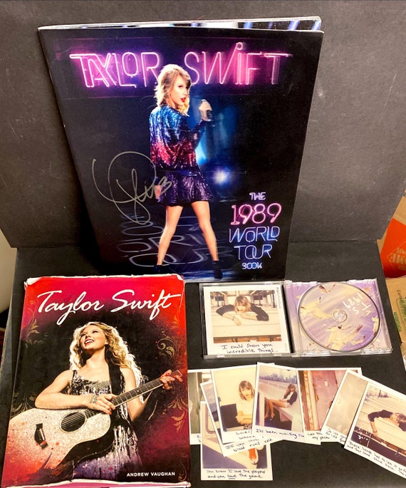 Vintage Rare TAYLOR SWIFT 1989 World Tour Book Signed & More | Etsy