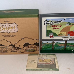 Hallmark Kiddie Car Classic Bill&#39;s Billboards Welcome Sign 1997