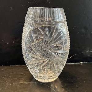 Vintage Leaded Crystal Pinwheel Clear Vase