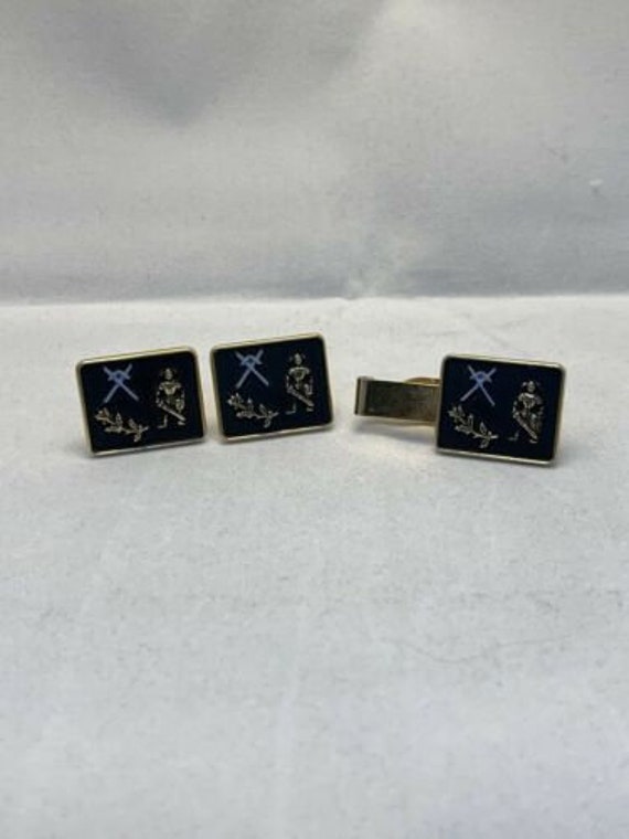 Vintage Gold Tone Tie Bar And Cufflinks Suit Of Ar