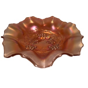 Vintage Marigold Carnival Grapes and Vine Glass Bowl