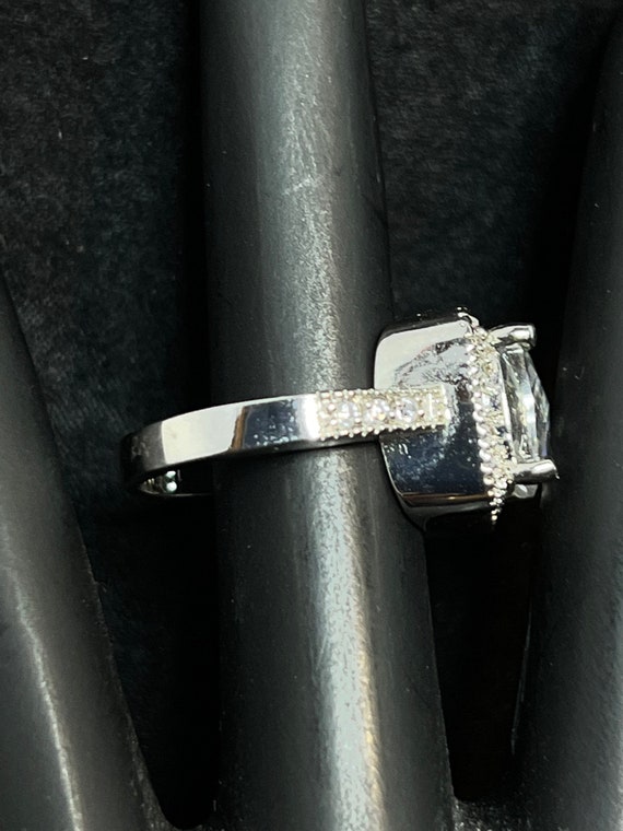 Silver Tone Statement Ring With Clear Square Glas… - image 4